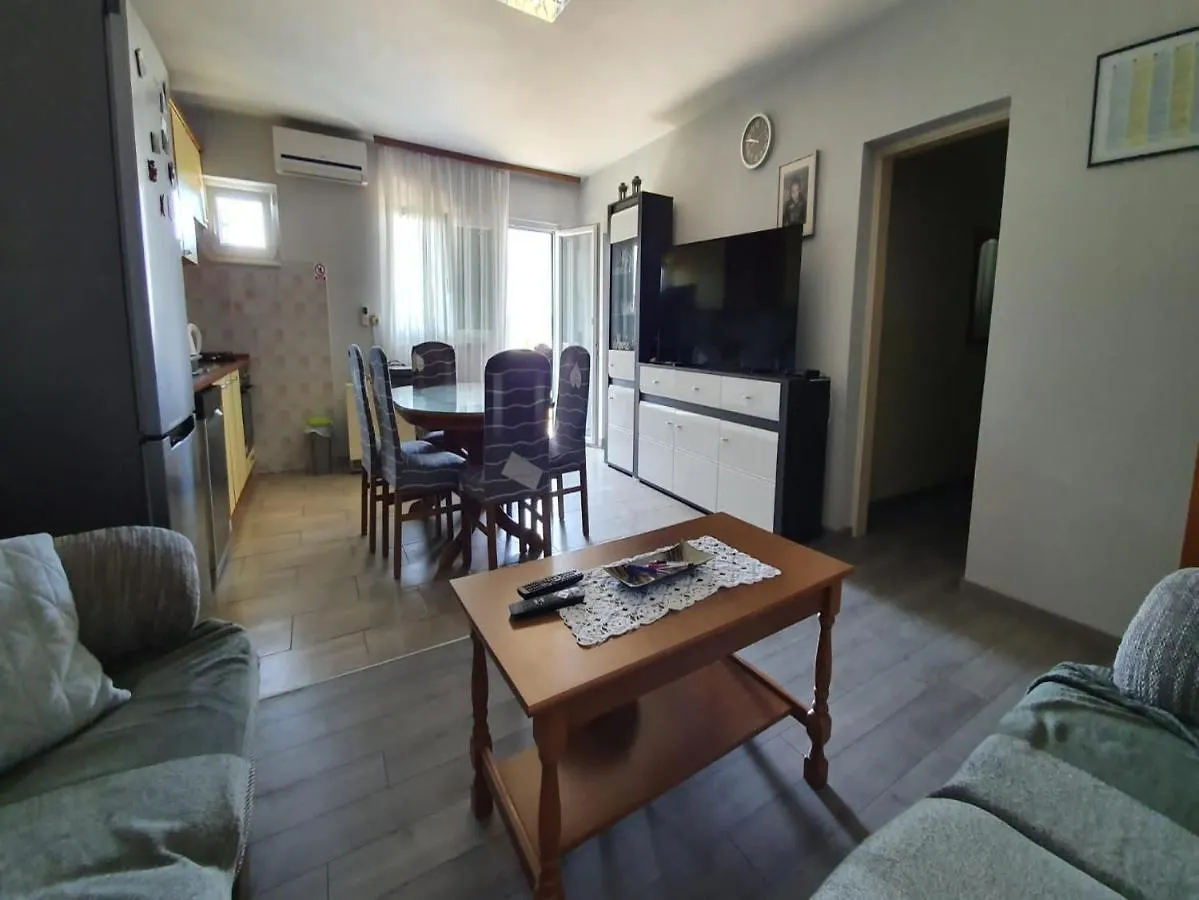 Apartment Miro Kastela 0*,  Croatia