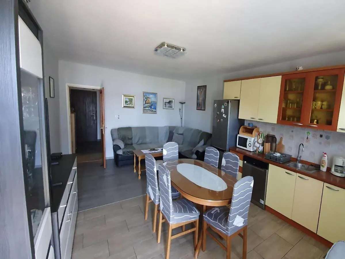 Apartment Miro Kastela Croatia